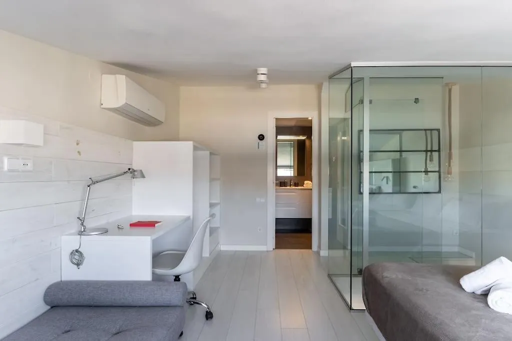 Appartamento Penthouse With Private Terrace In The Center Barcellona